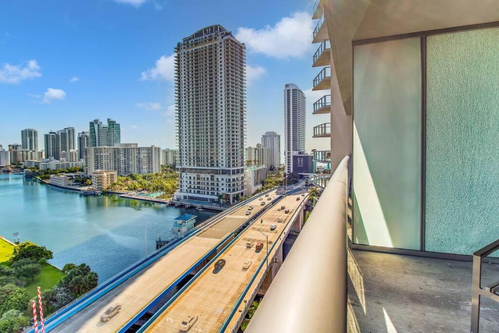 Ocean View 2Br 2Bth Hallandale Beach Miami Ft Lauderdale Exterior photo