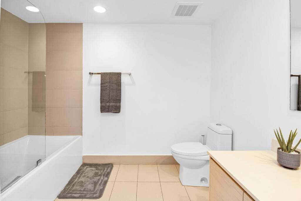 Ocean View 2Br 2Bth Hallandale Beach Miami Ft Lauderdale Exterior photo